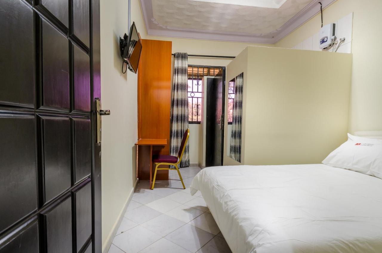 קמפאלה Las Vegas Garden Hotel מראה חיצוני תמונה